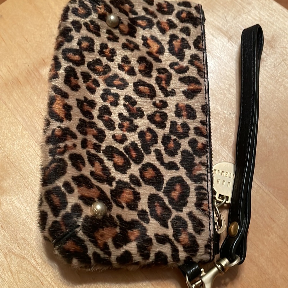 Stuart Weitzman Small Clutch/Wristlet Nwot - image 7